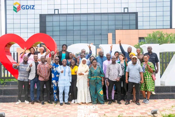 Visite de la zone industrielle de Glo-Djigbé (GDIZ) par les Jeunes Leaders du Bénin, promotion 2024.